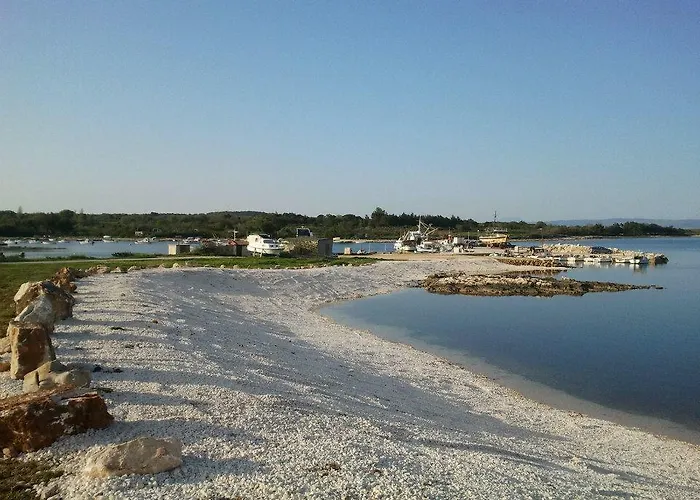 Ella Appartement Ližnjan